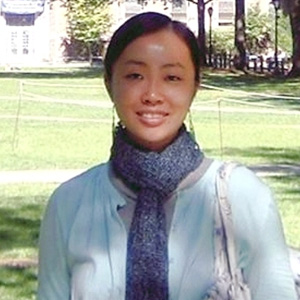 Dr. Kang Yi